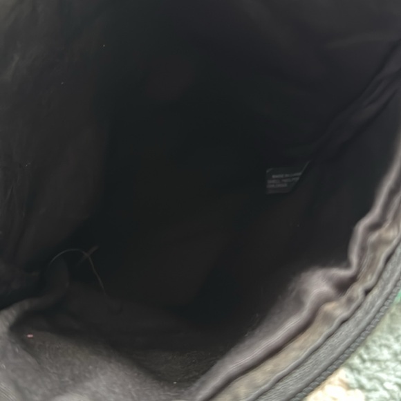 KENNETH COLE BLACK WRISLET - Picture 6 of 6